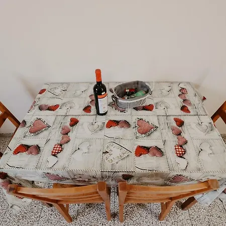 Apartament Lidia *